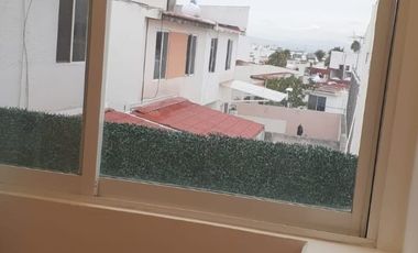 RENTA DE CASA EN PALMARES, CERCA DE ANTEA Y VIALIDADES, SEGURIDAD