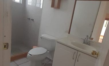 RENTA DE CASA EN PALMARES, CERCA DE ANTEA Y VIALIDADES, SEGURIDAD
