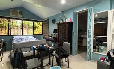 1,000 Sqm House & Lot in a Commercial Area