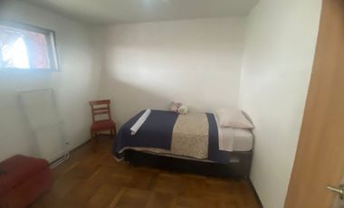 Lindo y bien tenido depto 4to piso, 2D, 1b, logia con conex lavadora