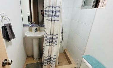 Lindo y bien tenido depto 4to piso, 2D, 1b, logia con conex lavadora