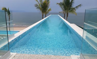 ¡Vive frente al mar en Puerto Vallarta!