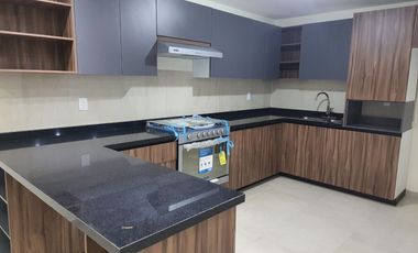 CASAS EN VENTA UNA PLANTA REAL DEL POTOSI