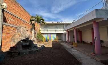 CASA EN RENTA EN LOMAS DE GUEVARA