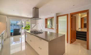 Casa en venta y renta, Isla Dorada, Zona Hotelera Cancun