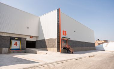 Bodega de 1,400 m² construidos, ubicada en Ciudad Industrial, Morelia.
