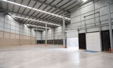 Bodega de 1,400 m² construidos, ubicada en Ciudad Industrial, Morelia.