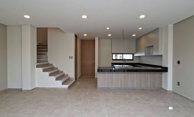 CASA EN VENTA EN FRACCIONAMIENTO EL DIAMANTE
