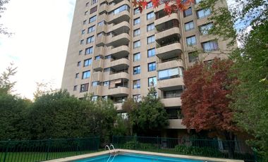 Departamento en barrio residencial