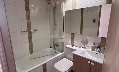 Departamento en barrio residencial