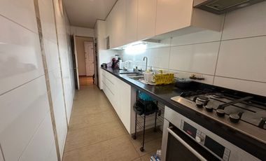 Departamento en barrio residencial