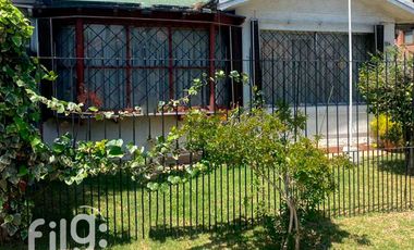 Venta Casa unifamiliar en Las Condes, a pasos de Av. Manquehue