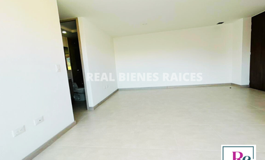 Apartamento en Venta – 4° Piso con Parqueadero y Cuarto Útil