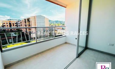 Apartamento en Venta – 4° Piso con Parqueadero y Cuarto Útil