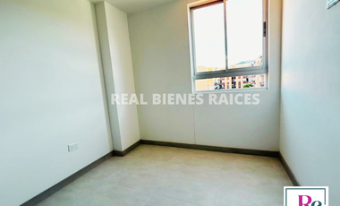 Apartamento en Venta – 4° Piso con Parqueadero y Cuarto Útil