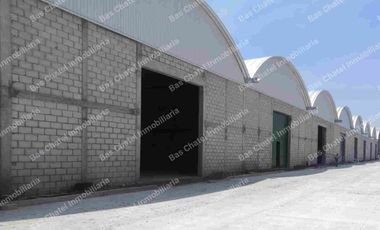 Bodegas en Renta Parque Industrial frente a VW