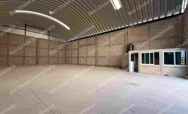Bodegas en Renta Parque Industrial frente a VW
