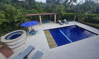 VENDO ESPECTACULAR CASA CAMPESTRE EN ANAPOIMA CUNDINAMARCA