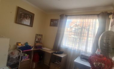 Casa 4 Dorm 3 Baños 3 Est. Residencia Sta Delia La Florida