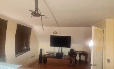 Casa 4 Dorm 3 Baños 3 Est. Residencia Sta Delia La Florida