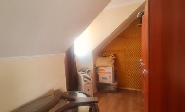 Casa 4 Dorm 3 Baños 3 Est. Residencia Sta Delia La Florida