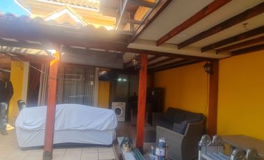 Casa 4 Dorm 3 Baños 3 Est. Residencia Sta Delia La Florida