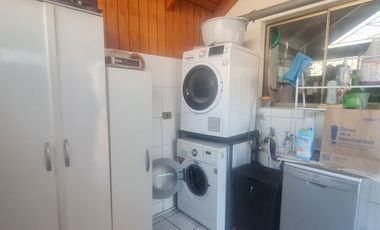 Casa 4 Dorm 3 Baños 3 Est. Residencia Sta Delia La Florida