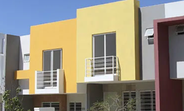 VENDO CASA EN FRACC. PARQUE DE LAS LOMAS, TONALA CERCA FORUM TLAQUEPAQUE