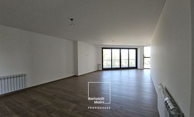 VENTA | 2 Dormitorios | Av. Caseros 242, Punta del Río - Refinería