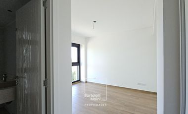 VENTA | 2 Dormitorios | Av. Caseros 242, Punta del Río - Refinería