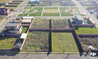 Se Vende Terreno Urbano de 566 m² en Exclusivo Condominio en Sector Oriente de Talca