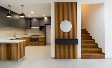 ✨ Vive como siempre soñaste en una casa que lo tiene todo Con 4 amplias recámaras, roof garden y acabados premium, esta joya está dentro de un coto pr