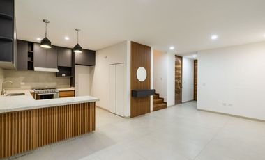 ✨ Vive como siempre soñaste en una casa que lo tiene todo Con 4 amplias recámaras, roof garden y acabados premium, esta joya está dentro de un coto pr