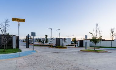 ✨ Vive como siempre soñaste en una casa que lo tiene todo Con 4 amplias recámaras, roof garden y acabados premium, esta joya está dentro de un coto pr