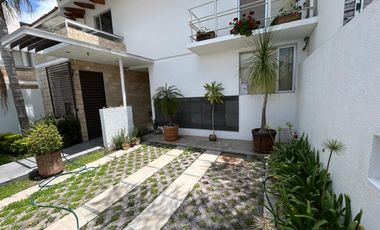 CASA TOTALMENTE AMUEBLADA