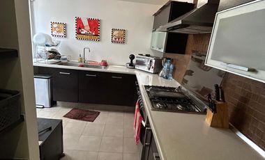 CASA TOTALMENTE AMUEBLADA
