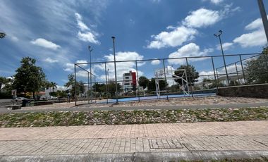 CASA TOTALMENTE AMUEBLADA