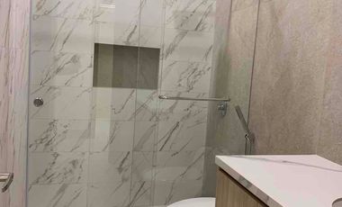 VENDO O ALQUILO CASA POR ESTRENAR EN ISLA MOCOLÍ