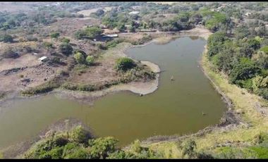 VENTA DE HERMOSO RANCHO 2 has a pie de c