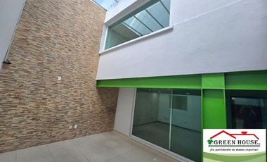 OFICINAS CON BODEGA EN VENTA, EXCELENTE UBICACIÓN, MUY CRECA DEL HOSPITAL MEDICA SUR