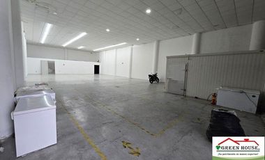 OFICINAS CON BODEGA EN VENTA, EXCELENTE UBICACIÓN, MUY CRECA DEL HOSPITAL MEDICA SUR