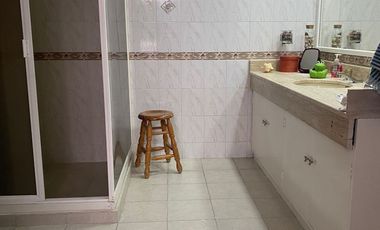 CASA MUY CENTRICA Y AMENA