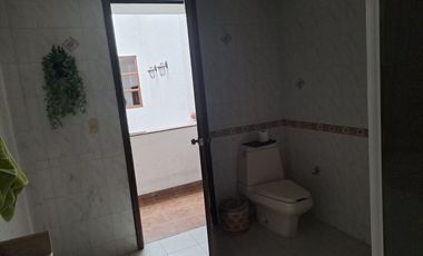 CASA MUY CENTRICA Y AMENA