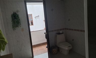 CASA MUY CENTRICA Y AMENA