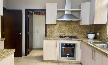 SAMBORONDON KM6, Vendo Casa Impecable 4 dormitorios $360.000