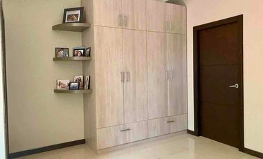 SAMBORONDON KM6, Vendo Casa Impecable 4 dormitorios $360.000