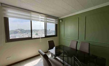 SE ALQUILA SUITE AMOBLADA DE DOS AMBIENTES EN CENTRO DE GUAYAQUIL, AVENIDA MALECÓN, EDIFICIO TORRES DEL RIO