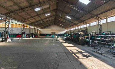 bodega en alquiler en Av Carlos Julio Arosemena cerca del coral