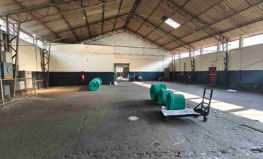 bodega en alquiler en Av Carlos Julio Arosemena cerca del coral