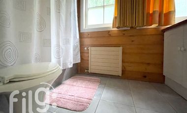 Arriendo Casa por día con Hermosa Vista y Acceso al Lago Riñihue